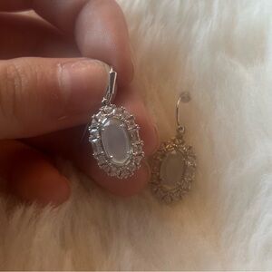 Silver Kendra Scott drop earrings